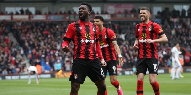 Bournemouth lội ngược dòng khi bị dẫn trước 3 bàn