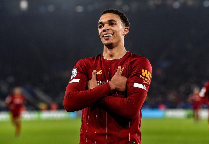 Real Madrid theo dõi tương lai hậu vệ Trent Alexander